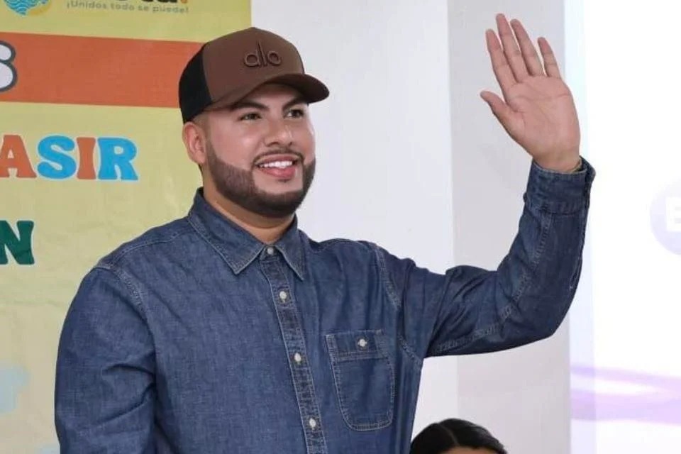 Atentan contra Edil tras ir a sede de Gobierno de Sinaloa 