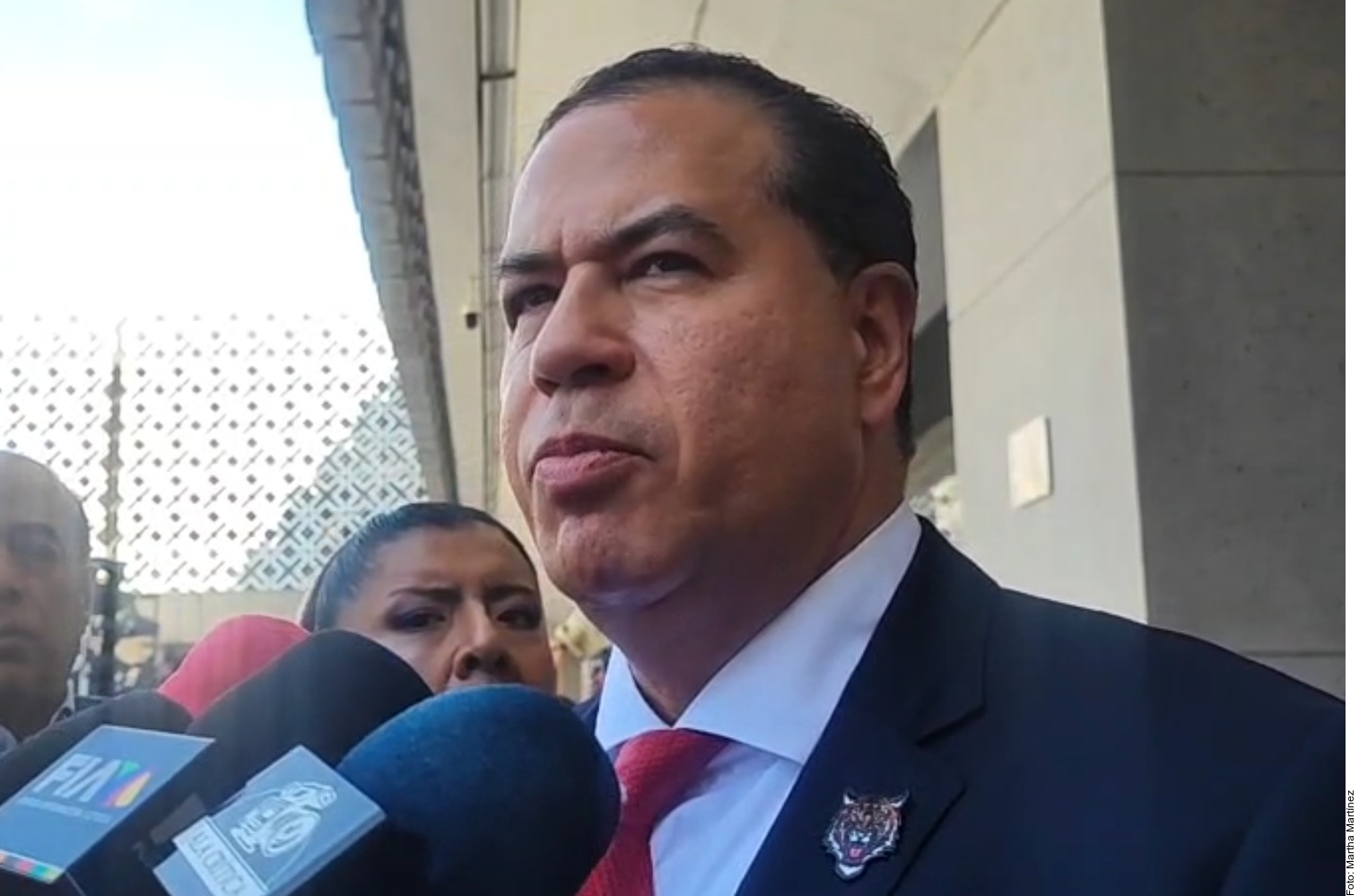 Tras bronca con panista, meten a Mejía a Comisión de Energía 