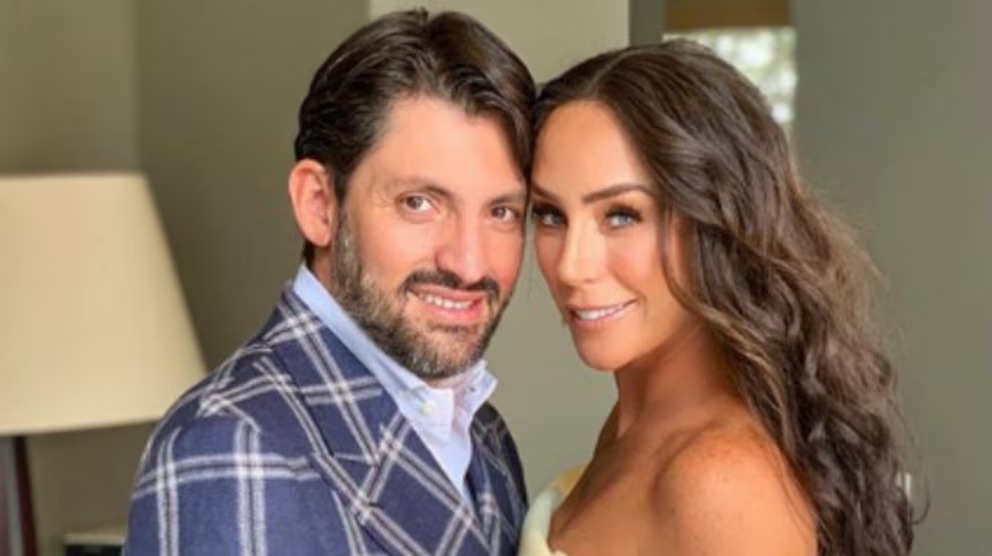 Detienen en Miami a Víctor Manuel Álvarez Puga, esposo de Inés Gómez Mont